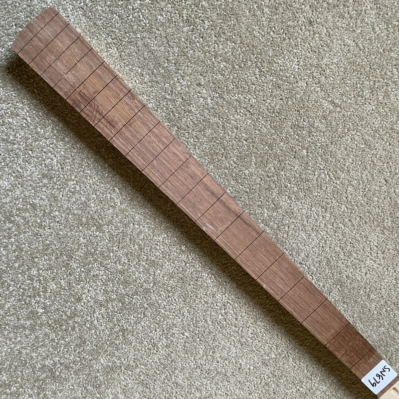 SN879 Unvollendeter Bassgitarr – Bass Guitar Fretless Bewertung und Preis