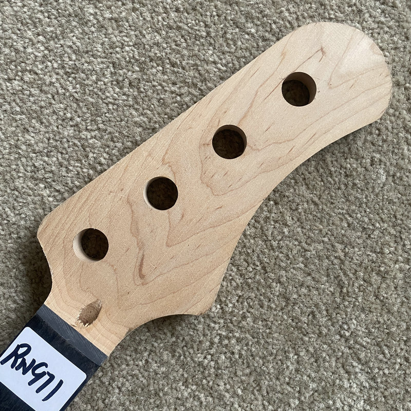 RN971 Sonderanfertigung, unvol – Bass Guitar Fretless Bewertung und Preis