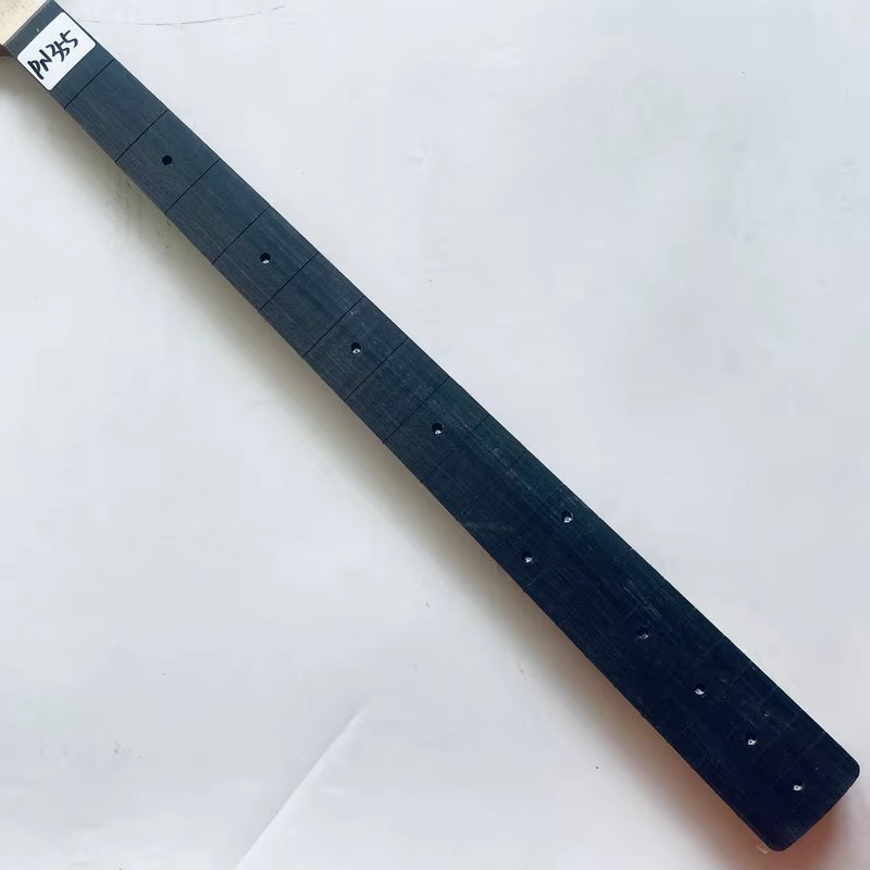 PN355 Ohne Logo Unvollendeter  – Bass Guitar Fretless Bewertung und Preis