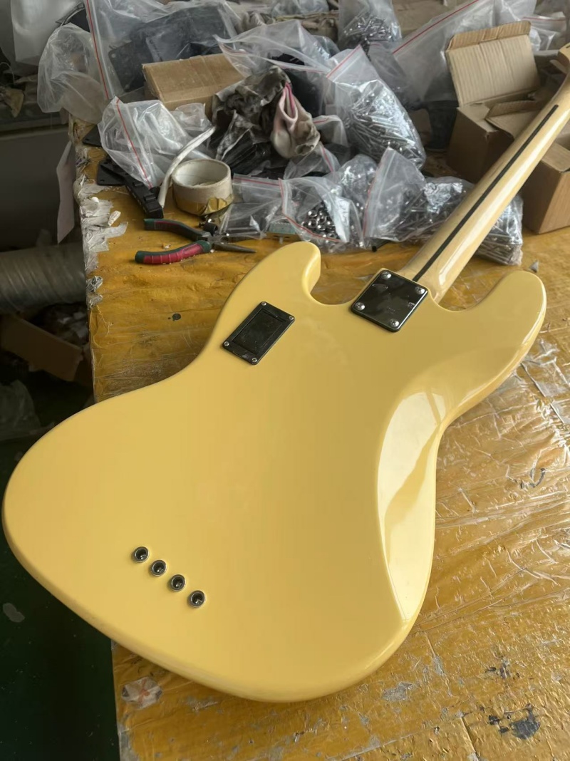 Kundenspezifischer 4-Saiter-E- – Bass Guitar Fretless Bewertung und Preis